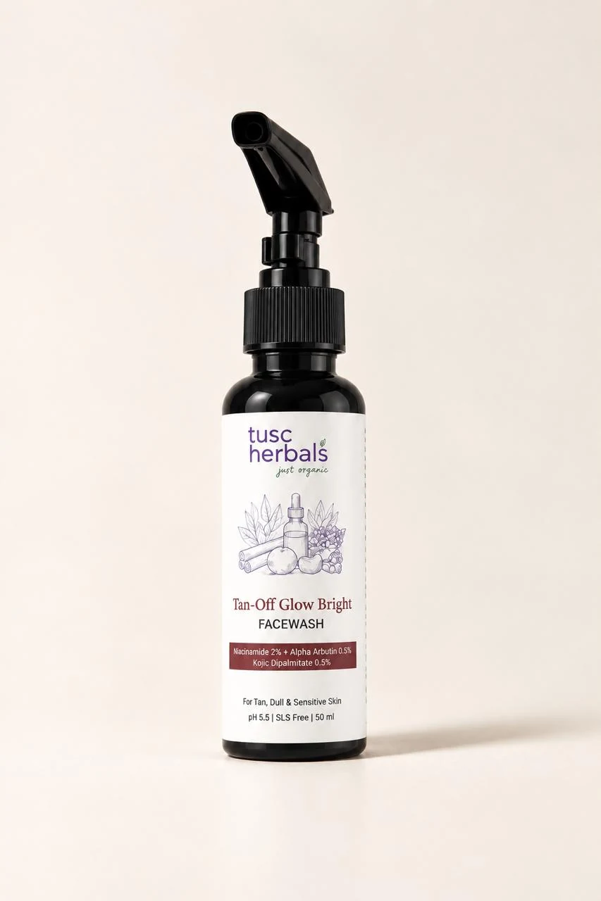 Detan Glow Face Wash - Image 3